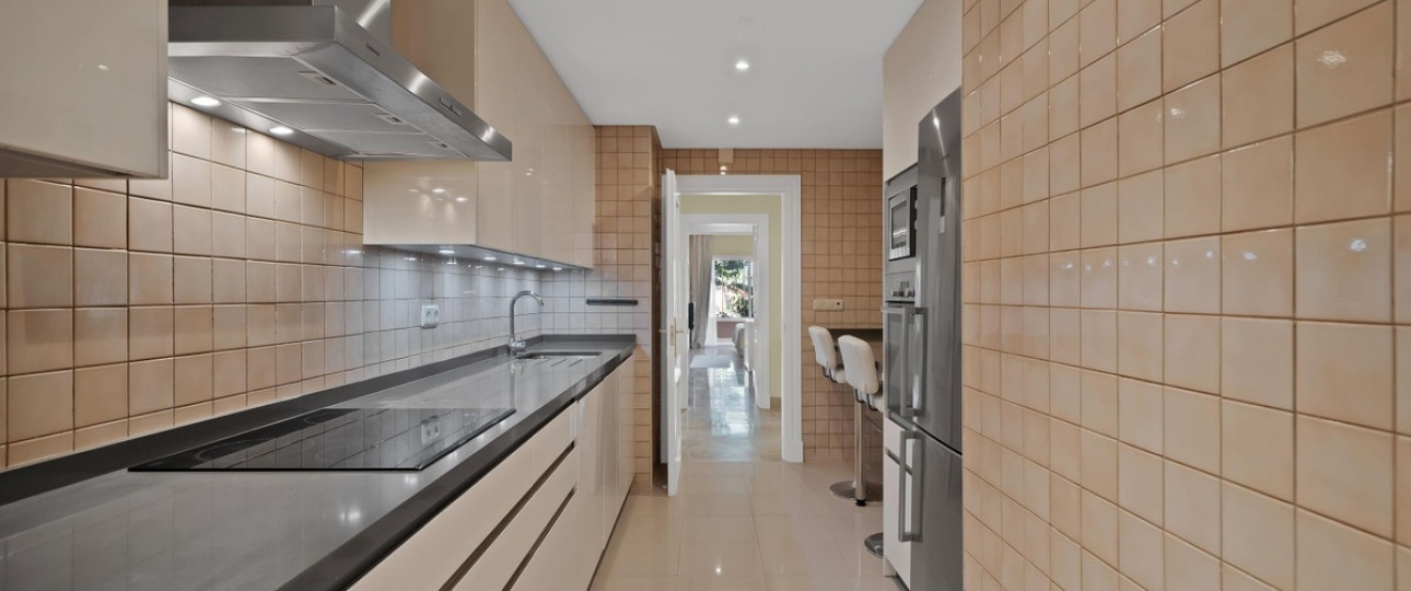 Resale - apartment - Marbella - Marbella Centro
