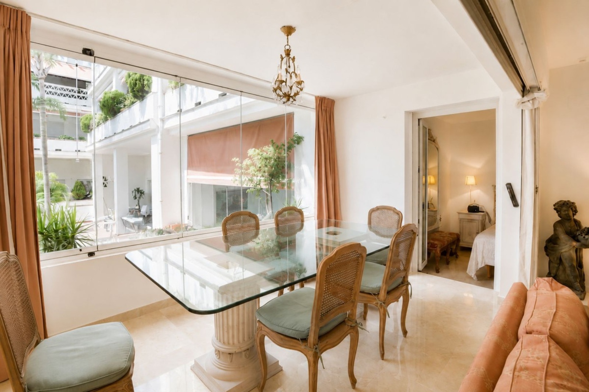 Resale - apartment - Marbella - Marbella Centro