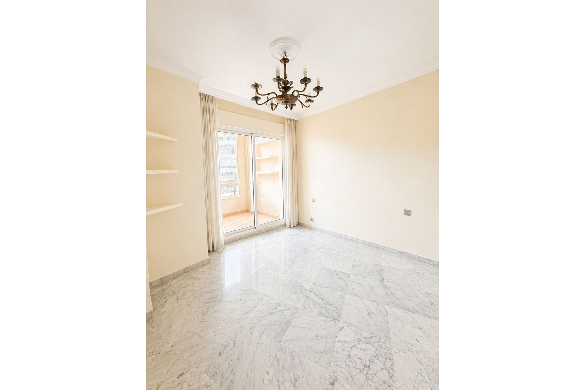 Resale - apartment - Marbella - Marbella Centro
