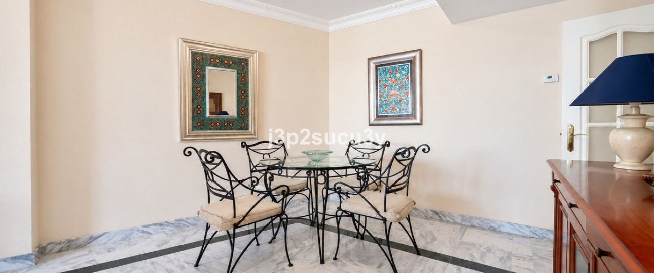 Resale - apartment - Marbella - Marbella Centro