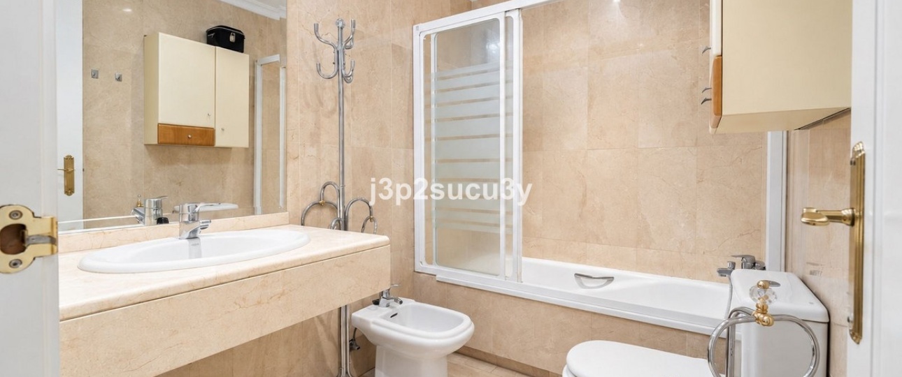 Resale - apartment - Marbella - Marbella Centro