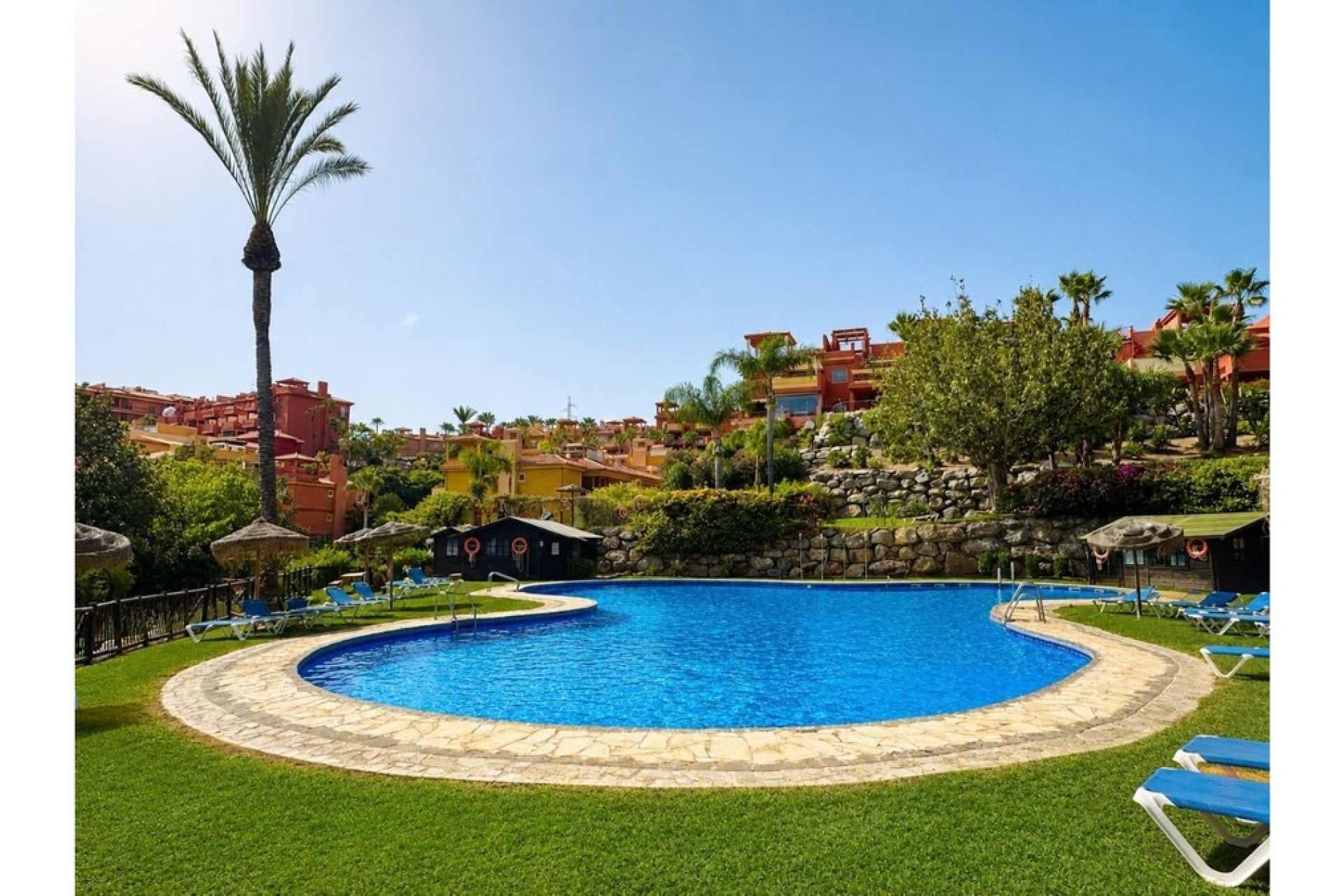 Resale - apartment - Marbella - Marbella Centro