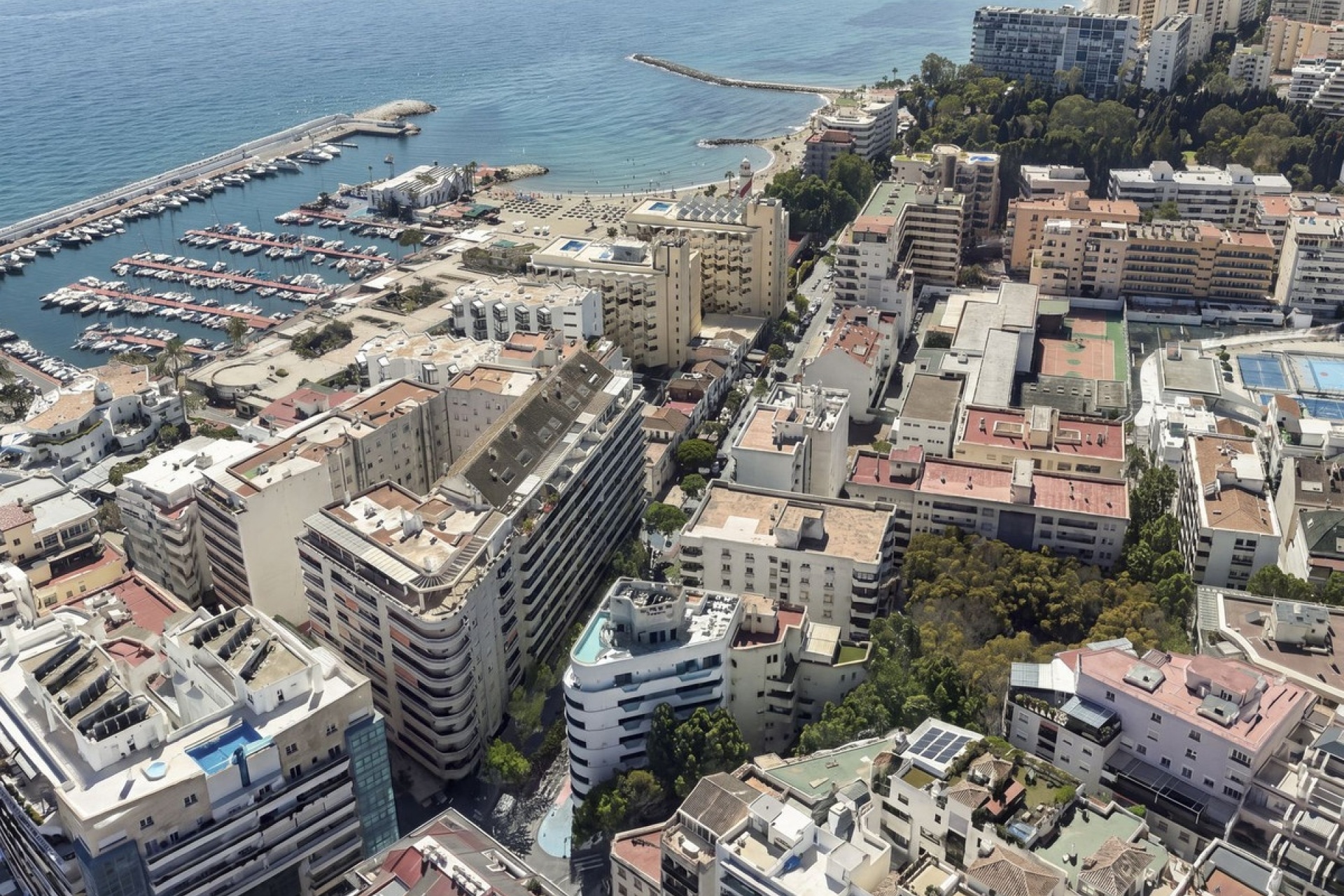 Resale - apartment - Marbella - Marbella Centro