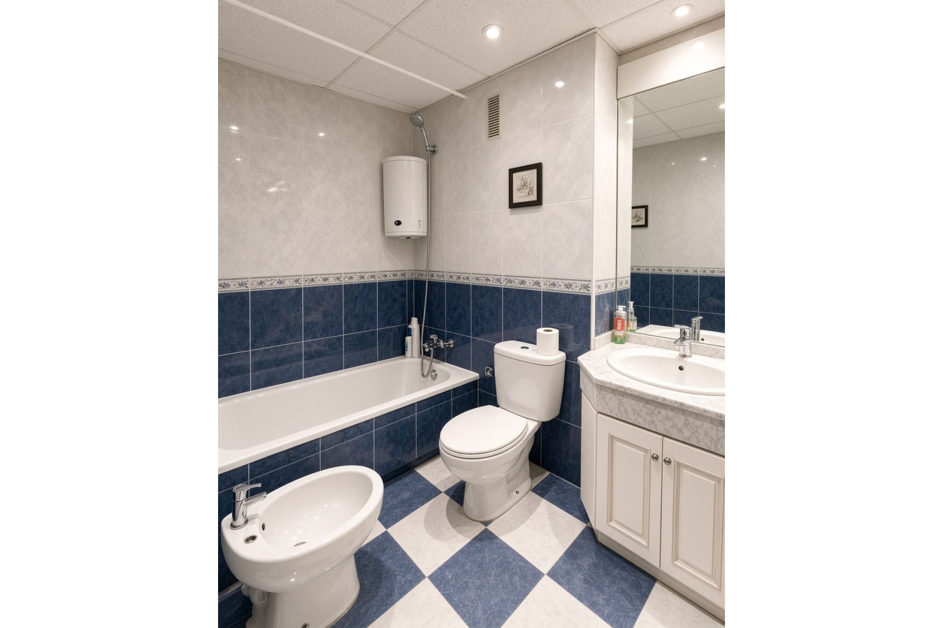 Resale - apartment - Marbella - Marbella Centro
