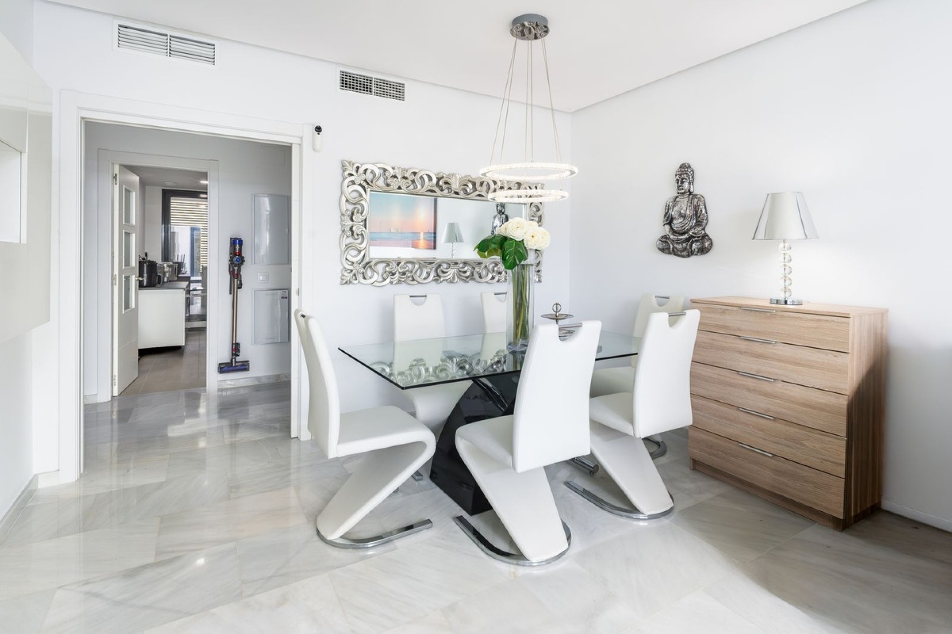 Resale - apartment - Marbella - Marbella Centro