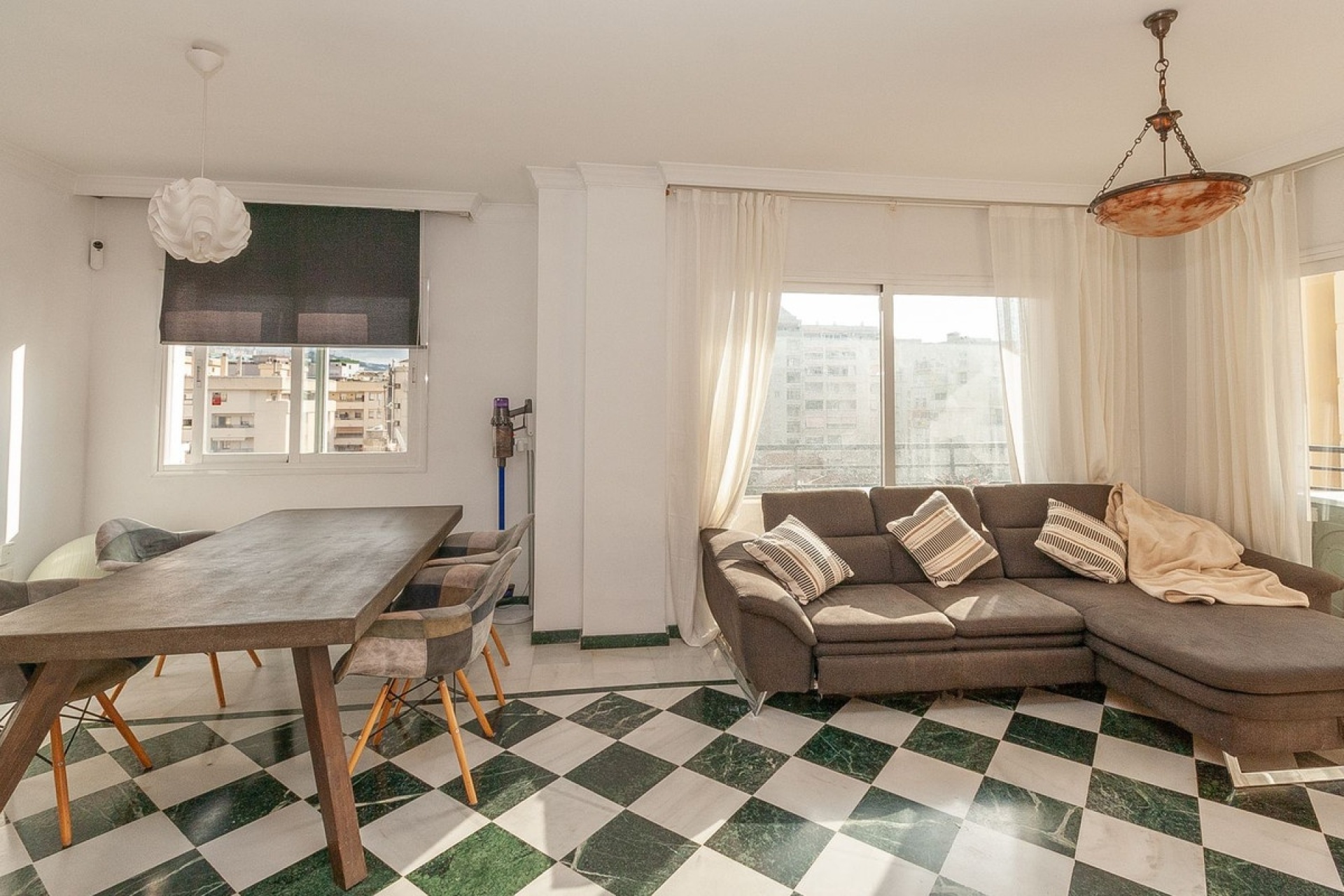 Resale - apartment - Marbella - Marbella Centro