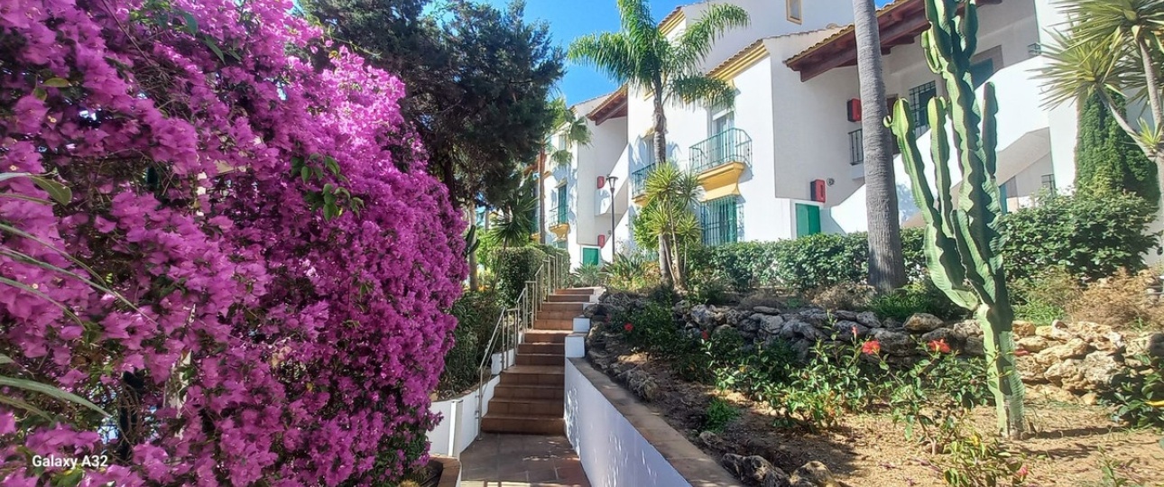 Resale - apartment - Marbella - Marbesa