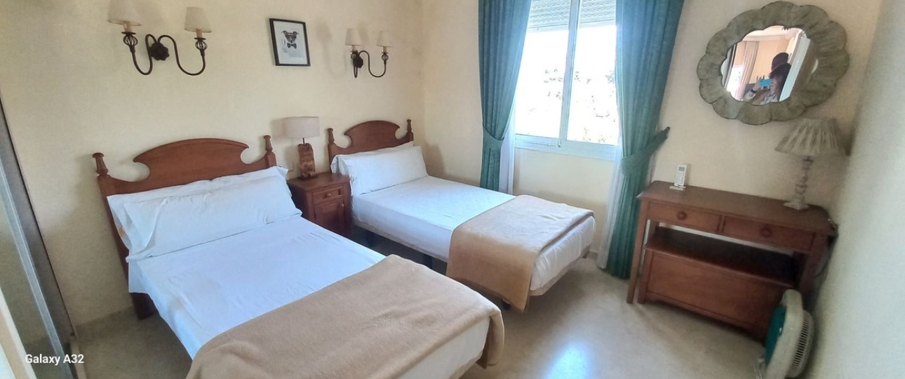 Resale - apartment - Marbella - Marbesa