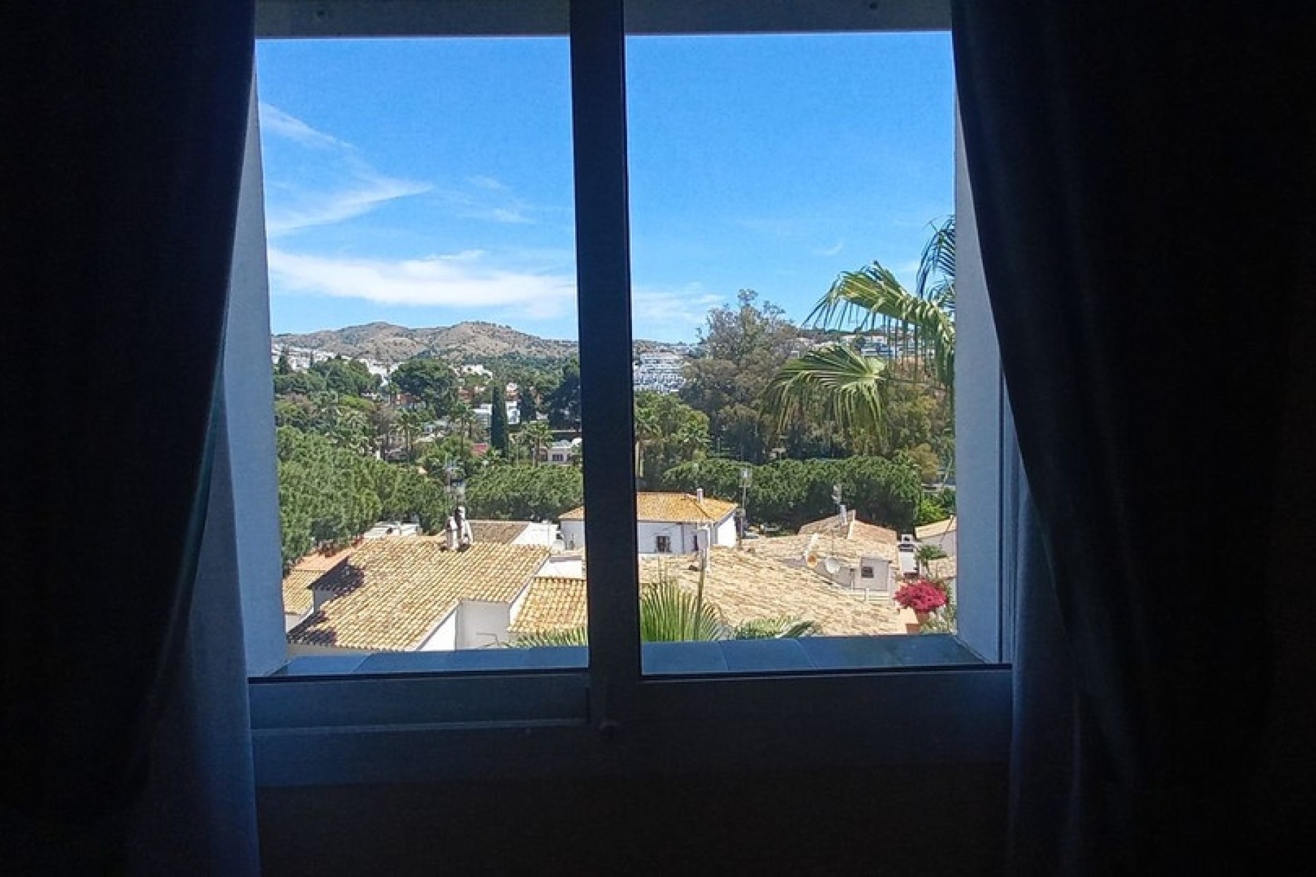 Resale - apartment - Marbella - Marbesa