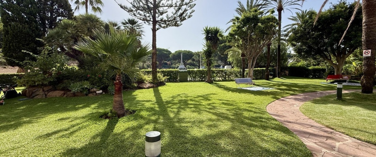 Resale - apartment - Marbella - Marbesa