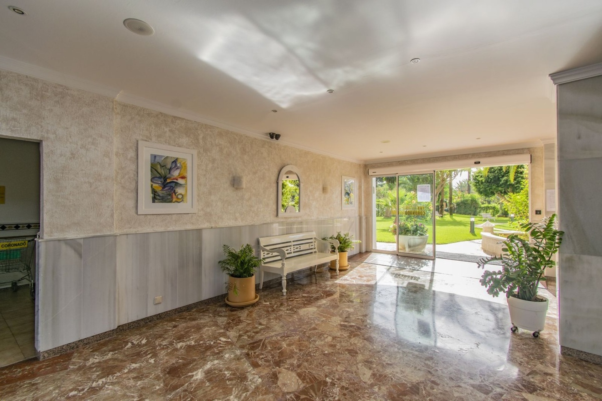 Resale - apartment - Marbella - Marbesa