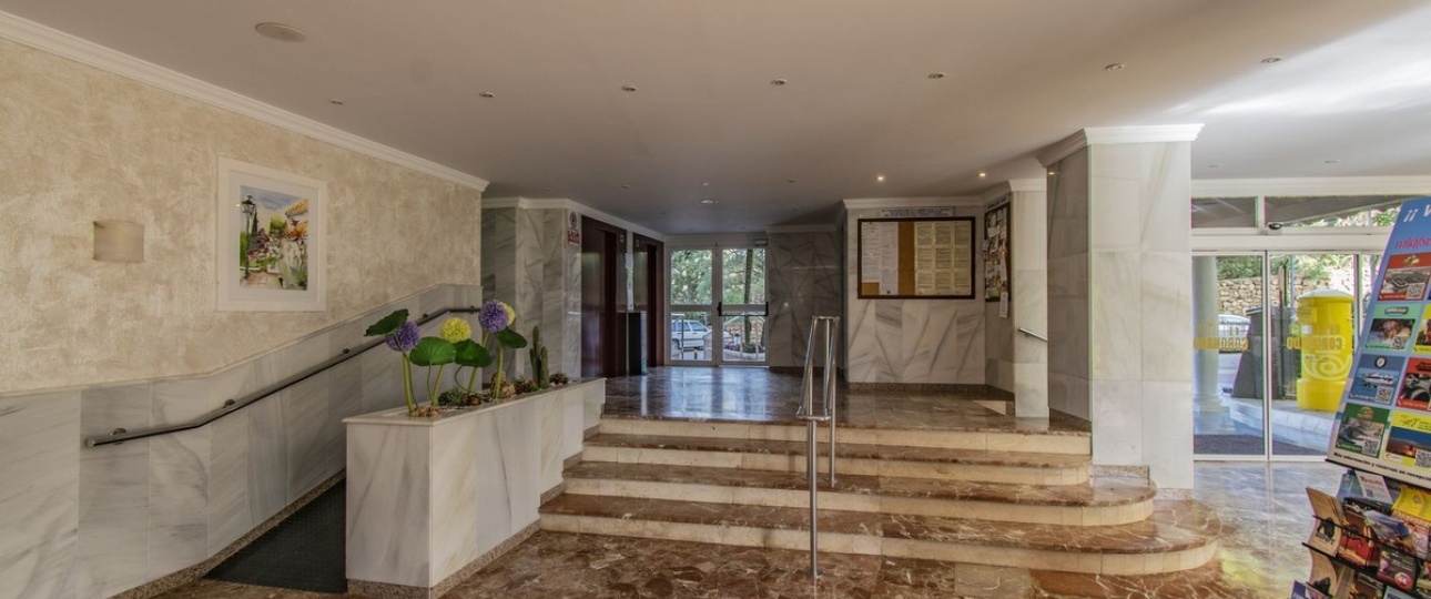 Resale - apartment - Marbella - Marbesa