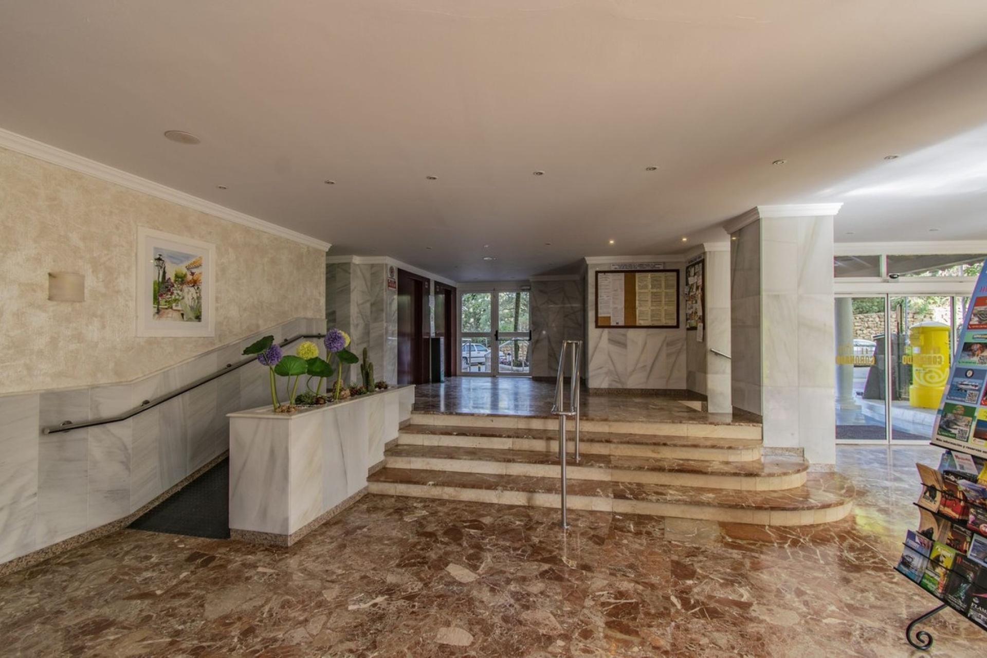 Resale - apartment - Marbella - Marbesa