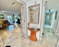 Resale - apartment - Marbella - Nagüeles