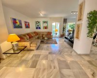 Resale - apartment - Marbella - Nagüeles