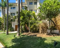 Resale - apartment - Marbella - Nagüeles