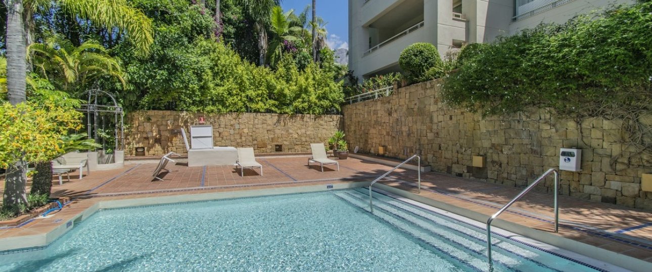 Resale - apartment - Marbella - Nagüeles