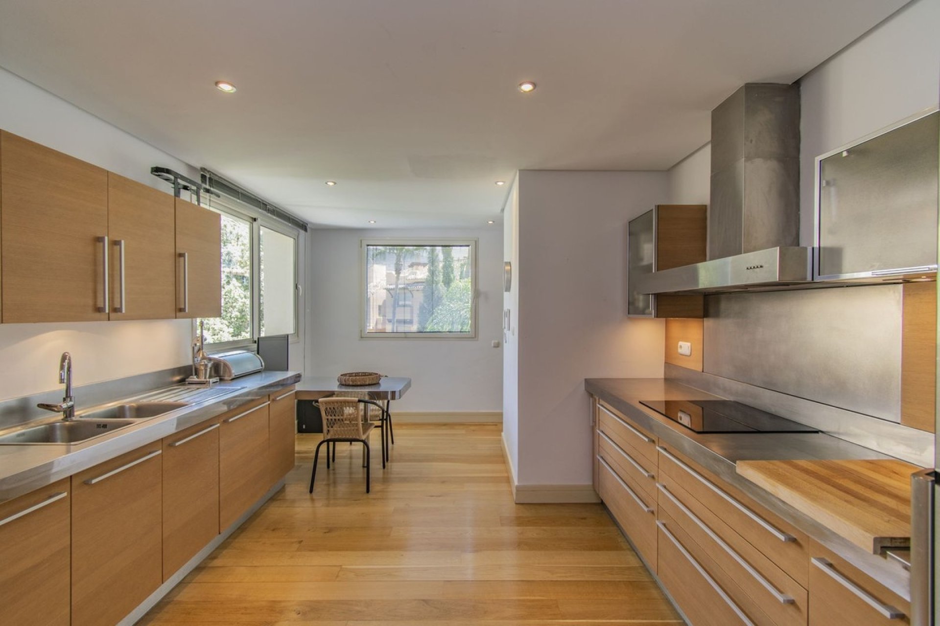 Resale - apartment - Marbella - Nagüeles