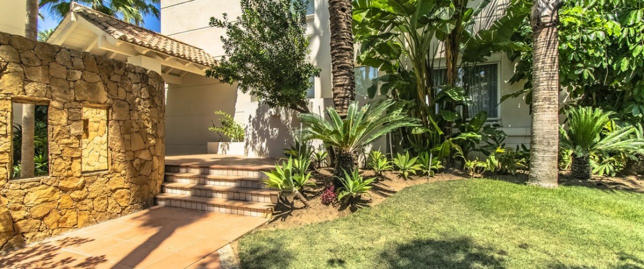 Resale - apartment - Marbella - Nagüeles