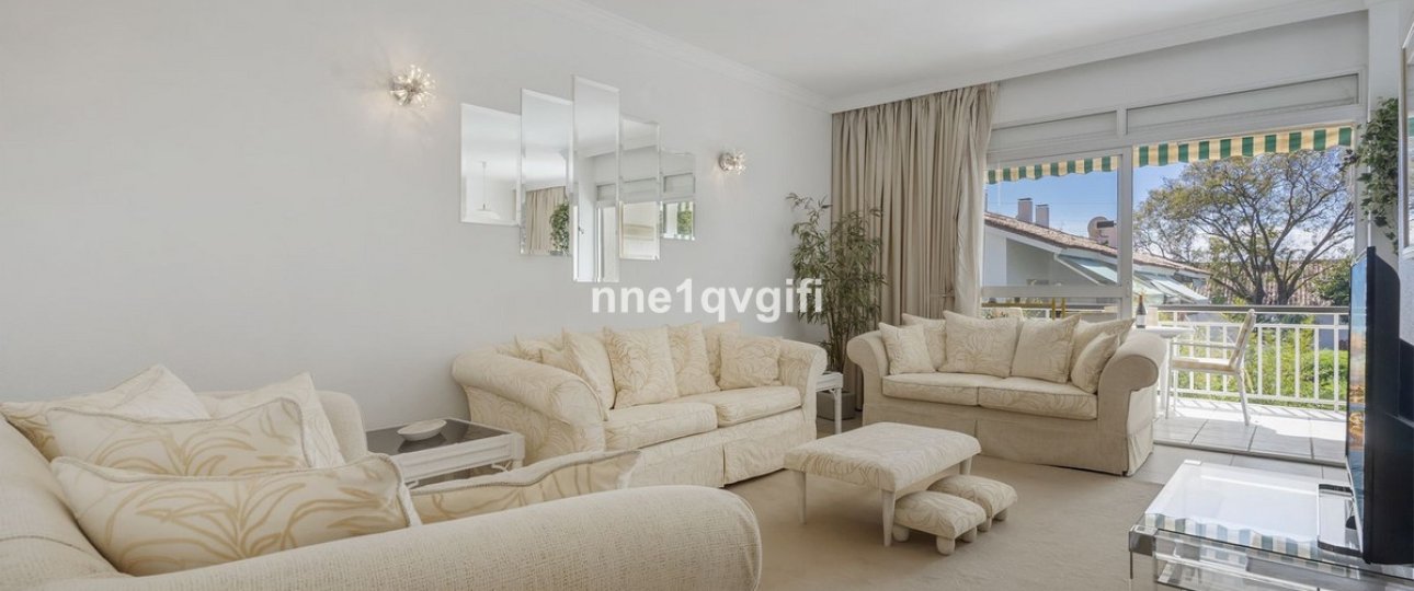 Resale - apartment - Marbella - Nagüeles