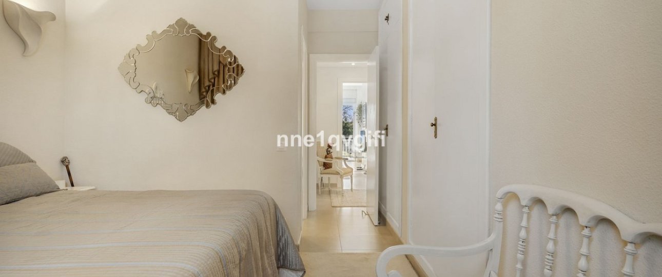 Resale - apartment - Marbella - Nagüeles