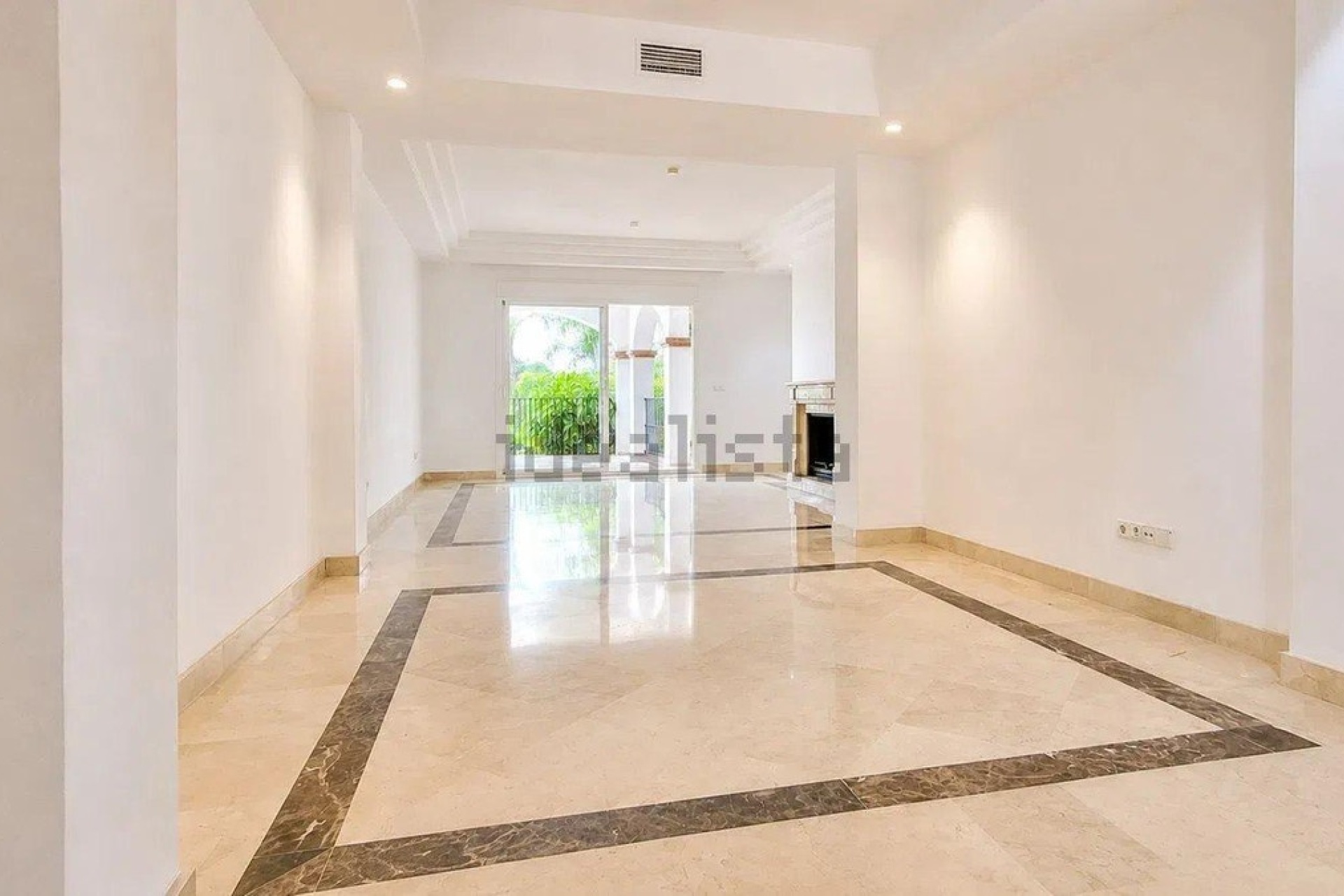Resale - apartment - Marbella - Nagüeles
