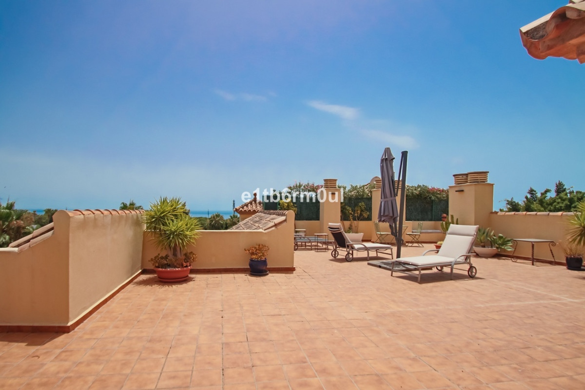 Resale - apartment - Marbella - Nagüeles