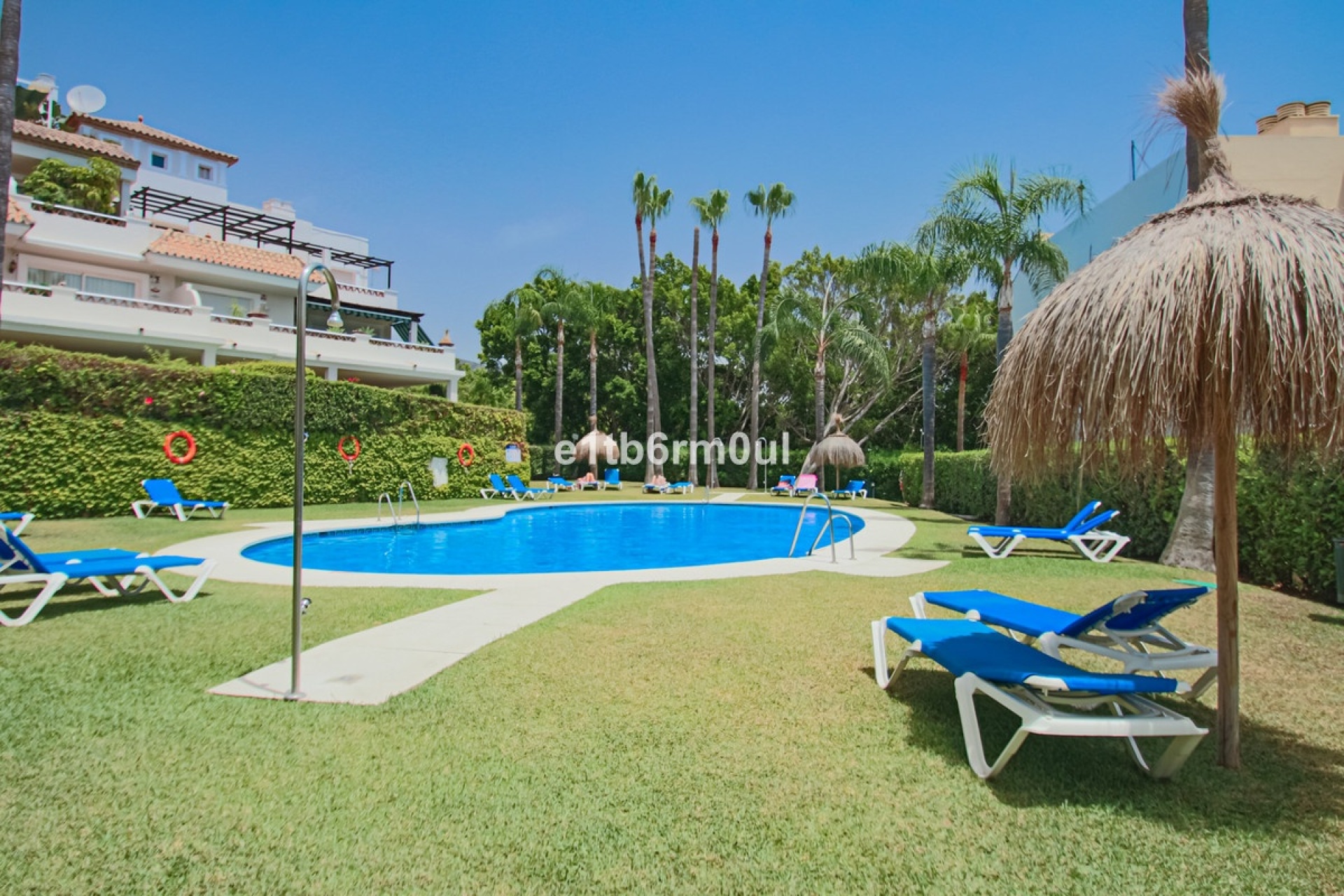 Resale - apartment - Marbella - Nagüeles