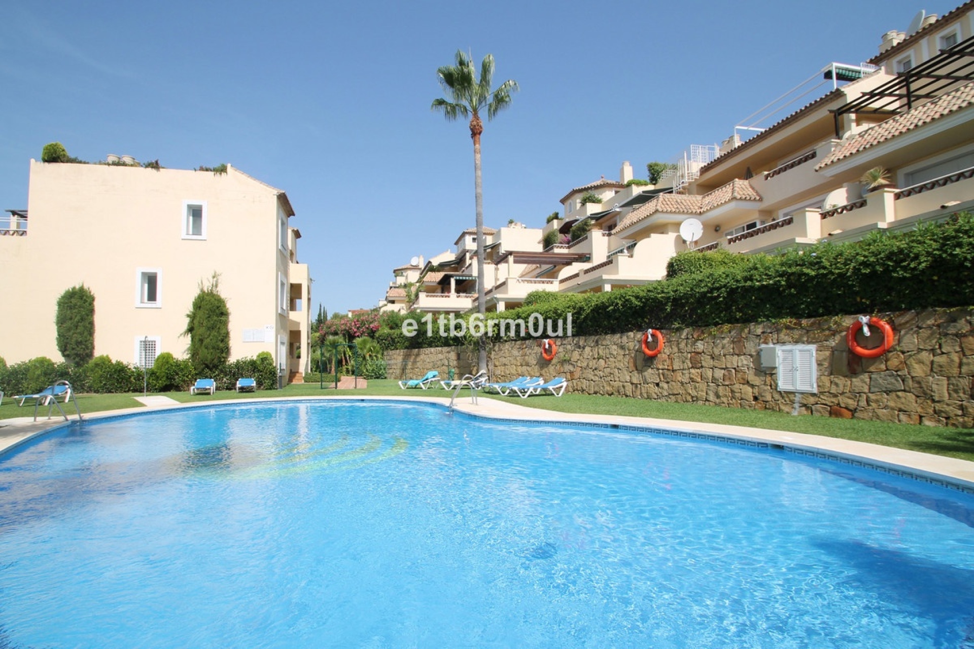 Resale - apartment - Marbella - Nagüeles