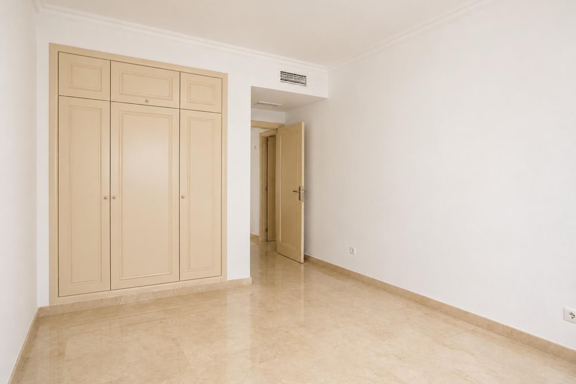 Resale - apartment - Marbella - Nagüeles