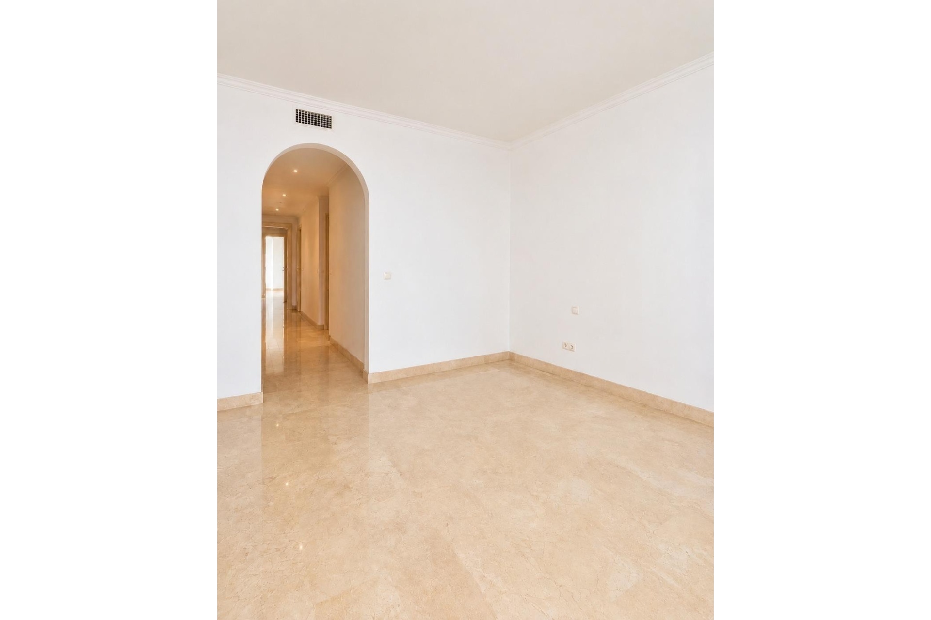 Resale - apartment - Marbella - Nagüeles