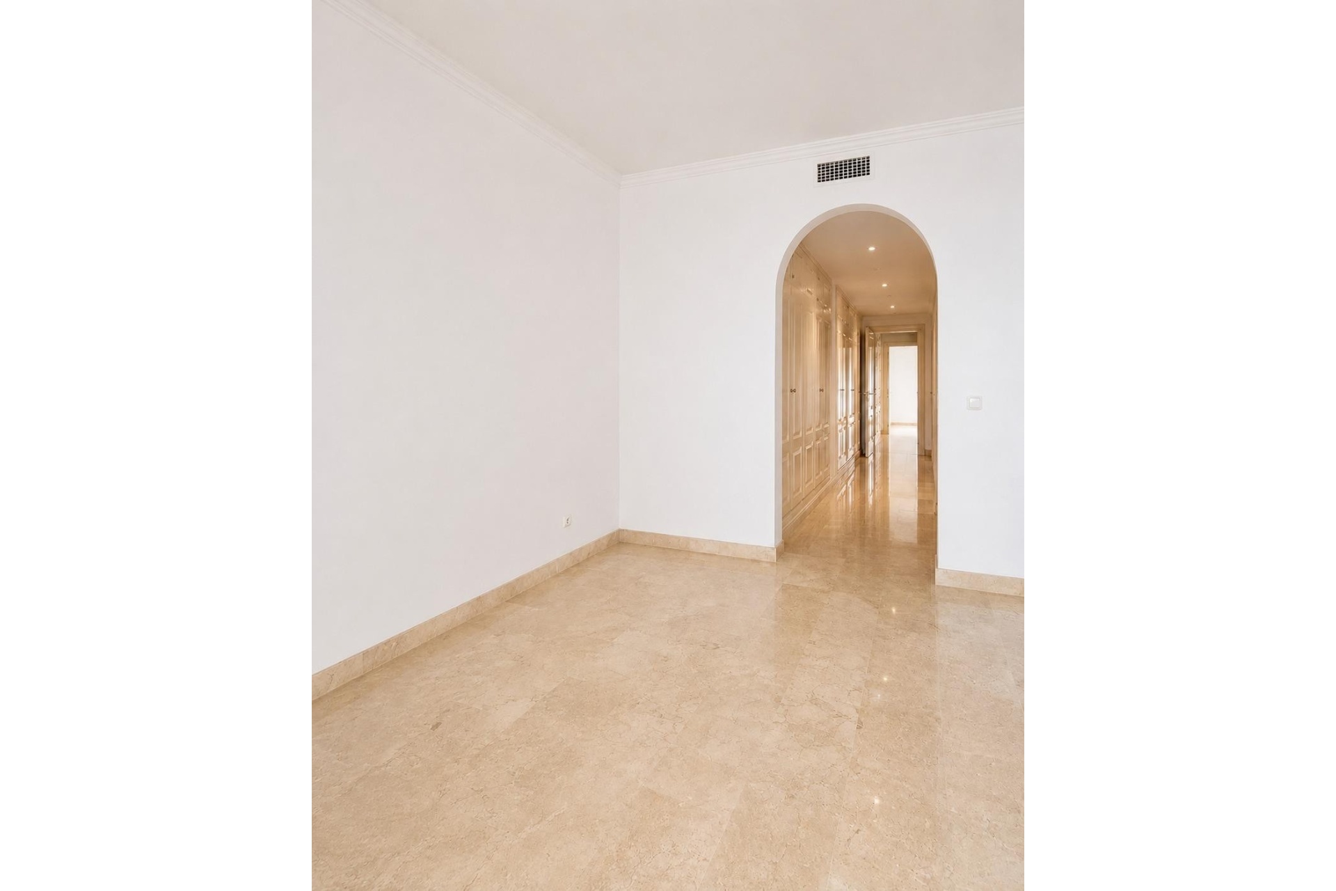 Resale - apartment - Marbella - Nagüeles