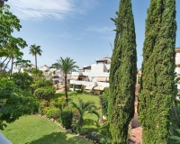 Resale - apartment - Marbella - Nagüeles