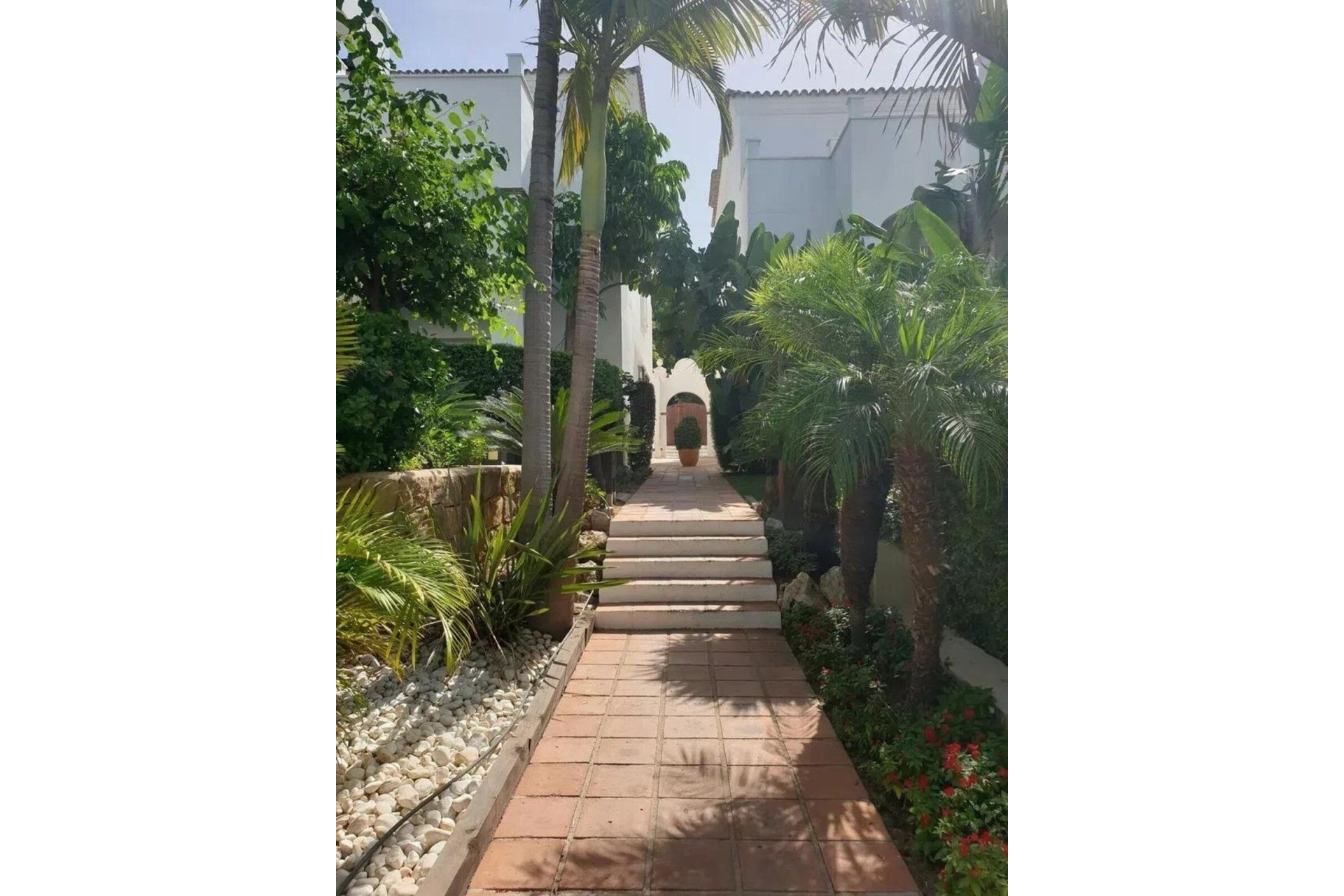 Resale - apartment - Marbella - Nagüeles