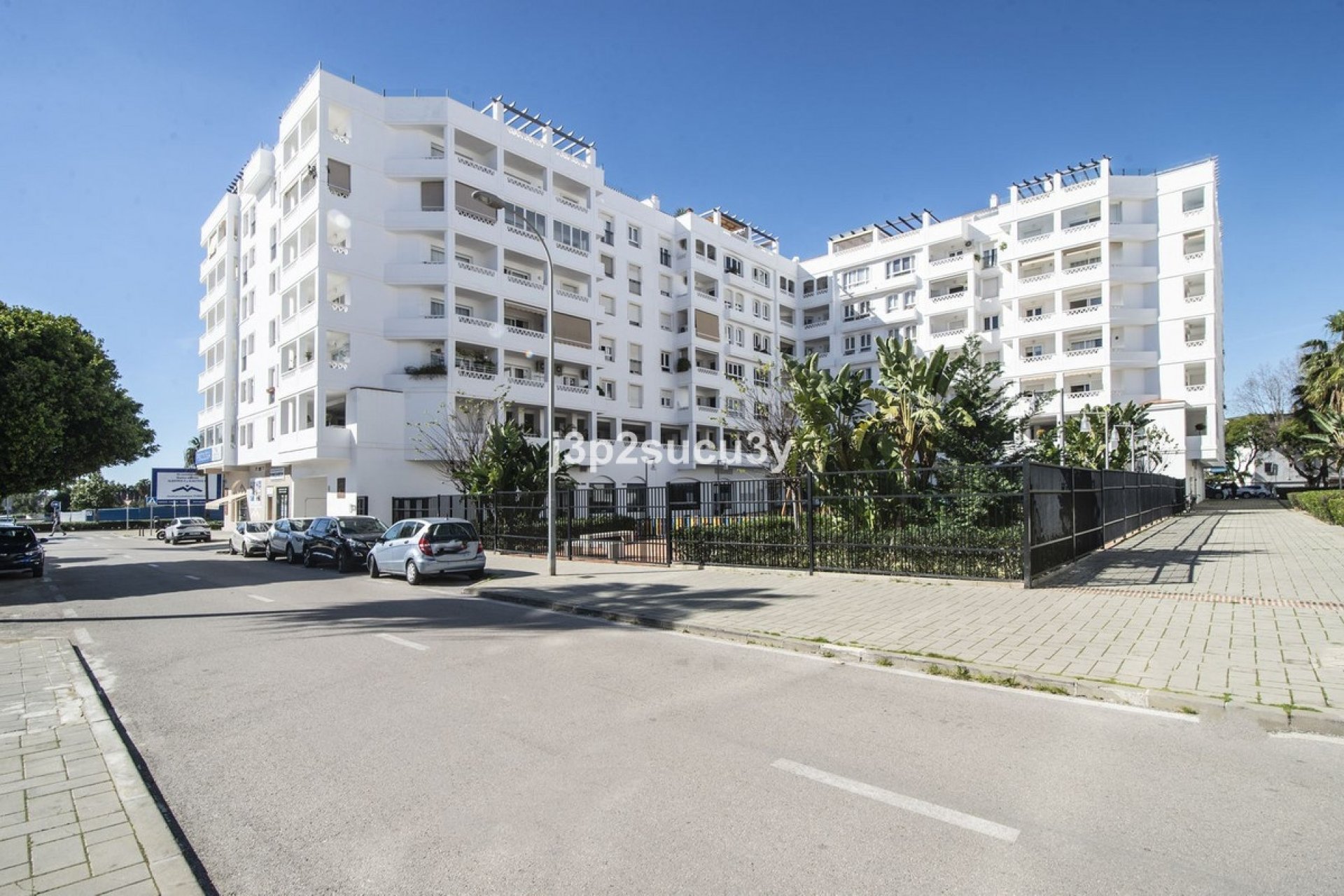Resale - apartment - Marbella - Nueva Andalucía