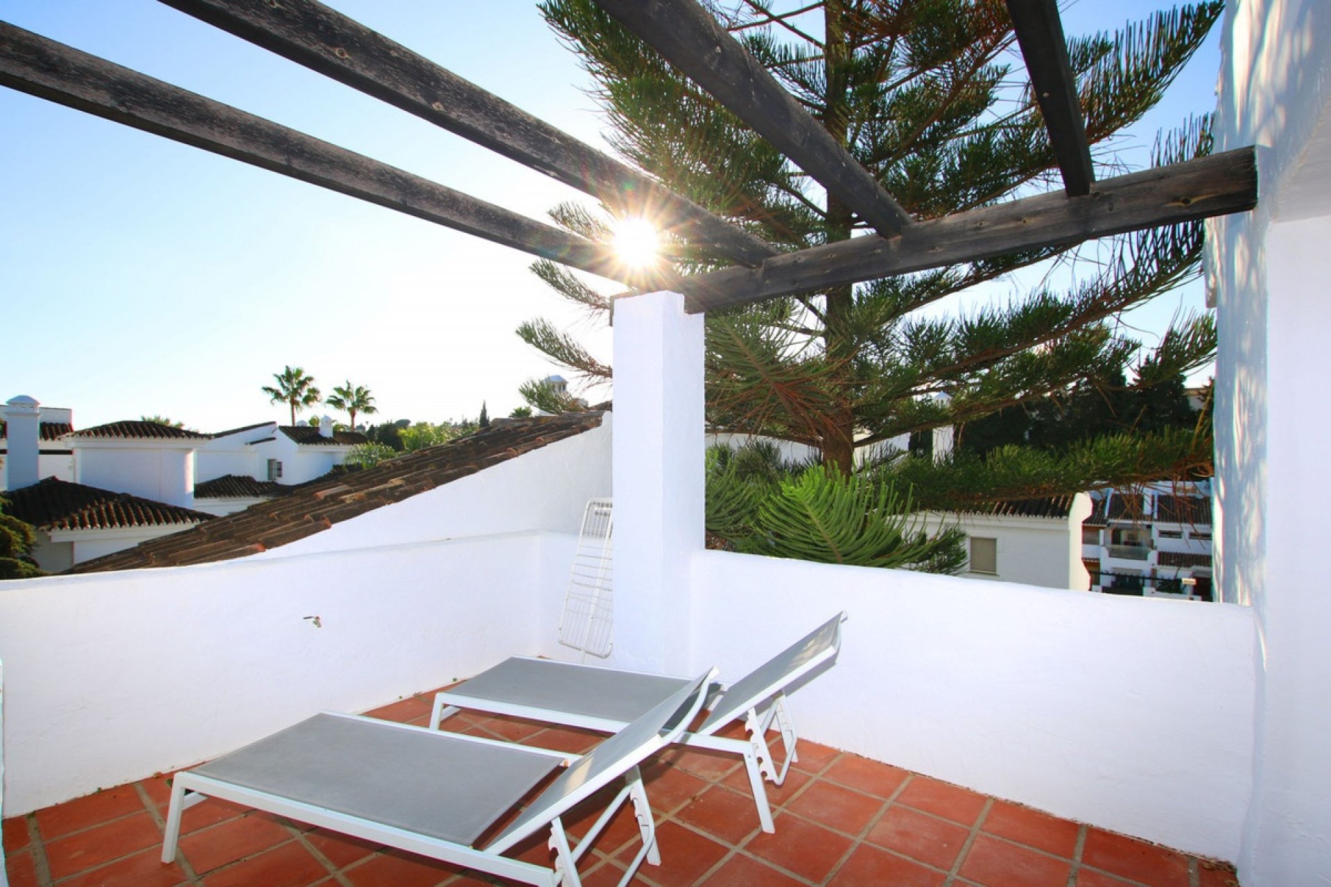 Resale - apartment - Marbella - Nueva Andalucía