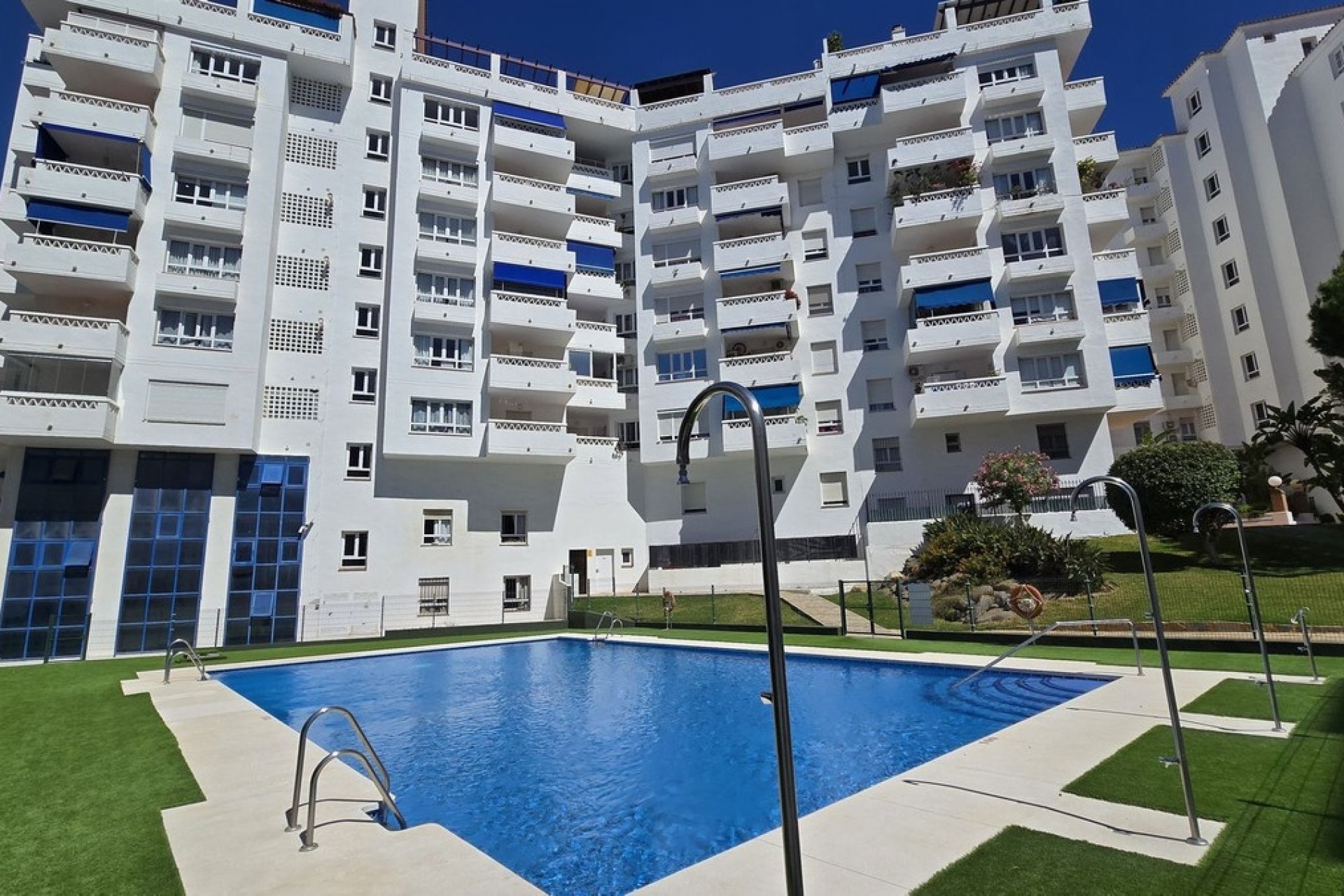 Resale - apartment - Marbella - Nueva Andalucía