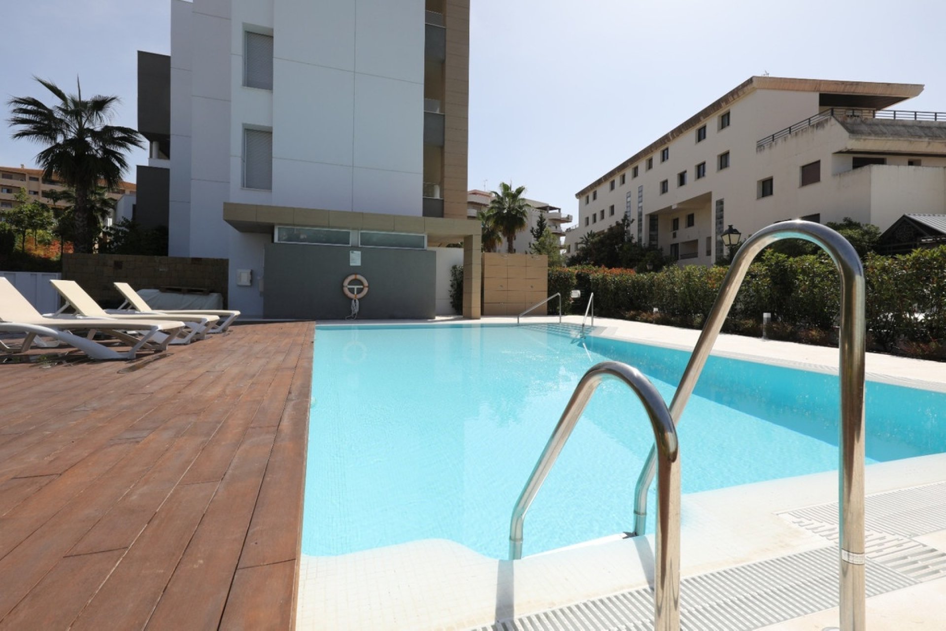 Resale - apartment - Marbella - Nueva Andalucía