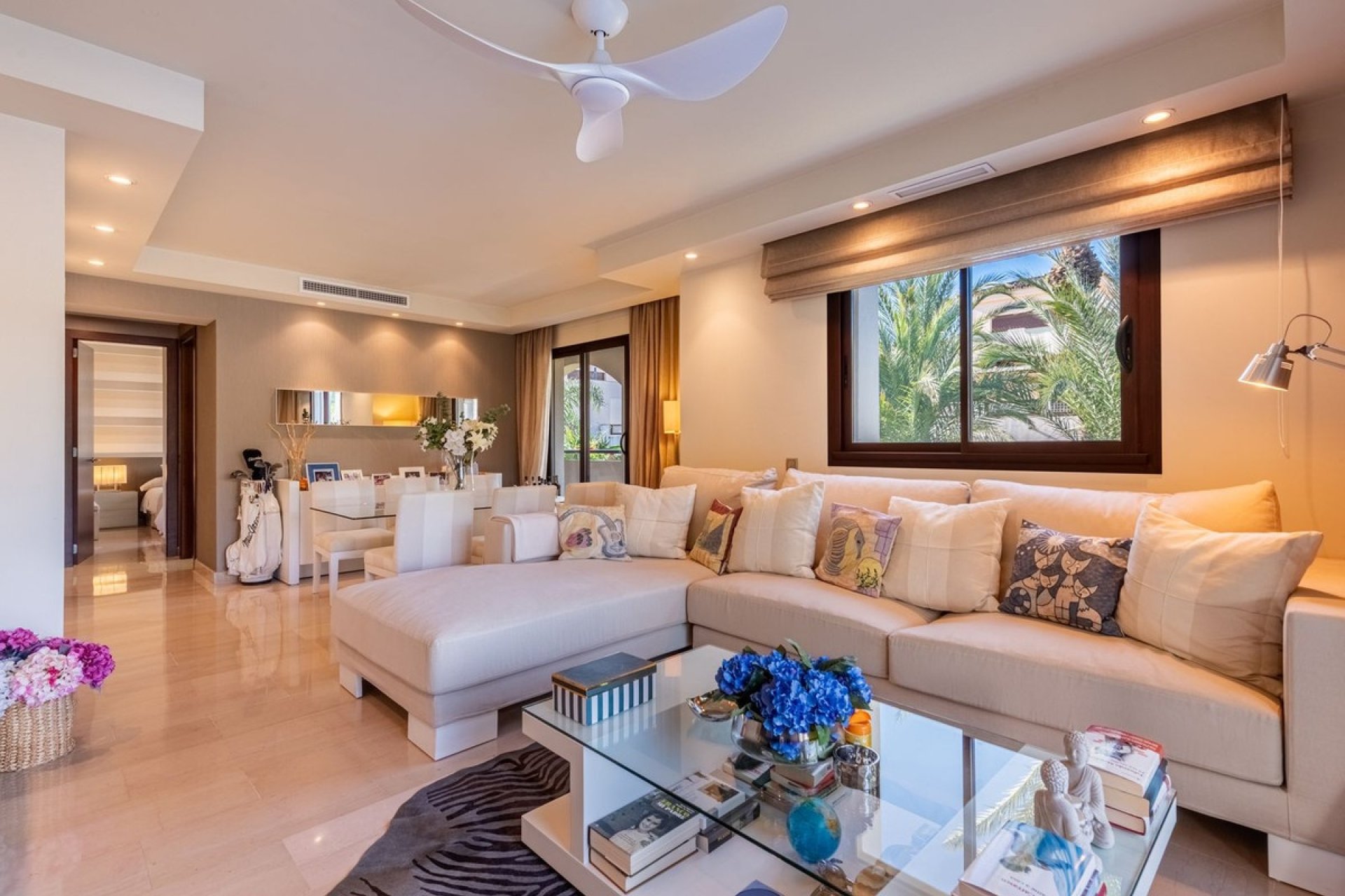Resale - apartment - Marbella - Nueva Andalucía