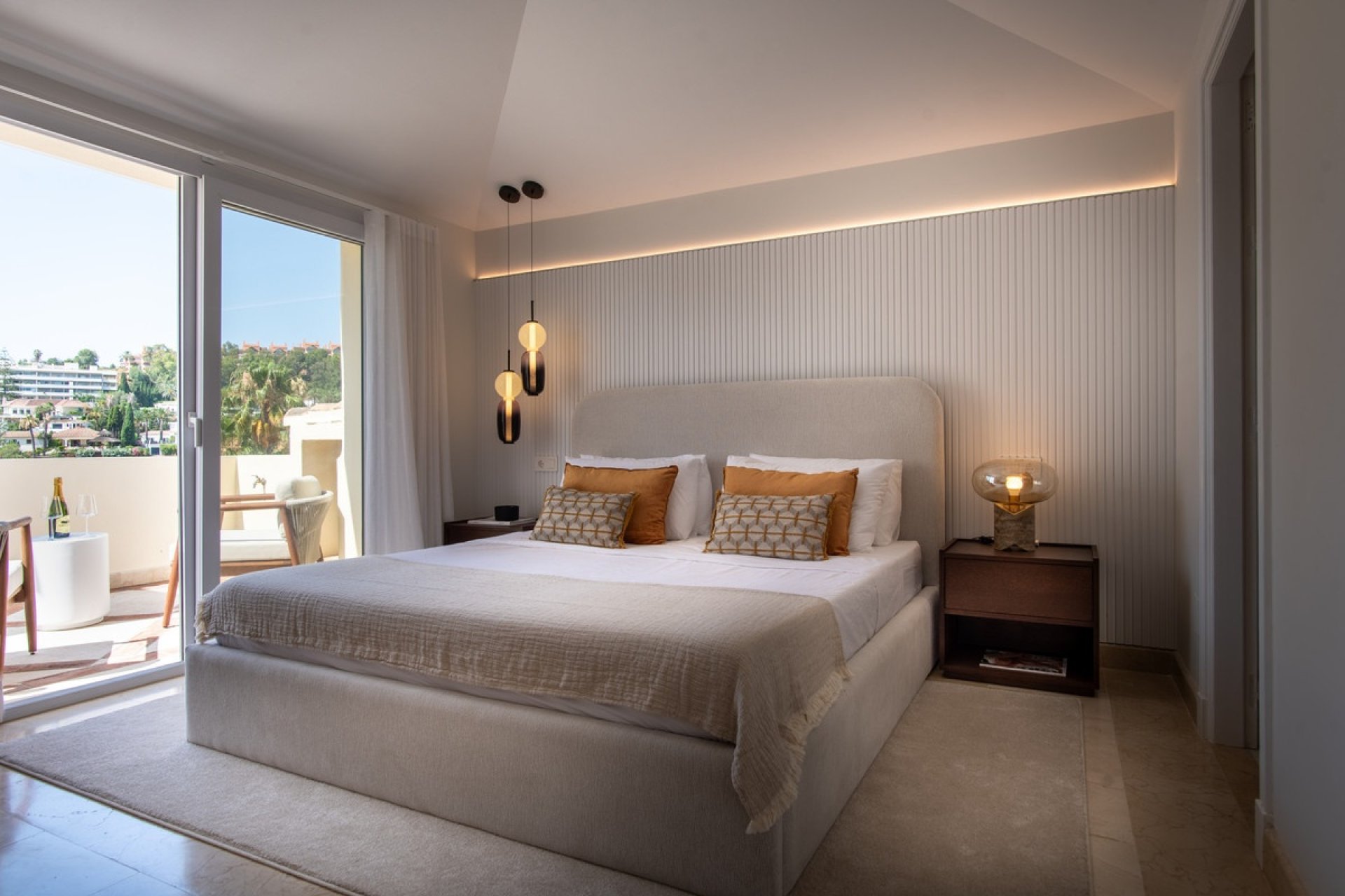 Resale - apartment - Marbella - Nueva Andalucía
