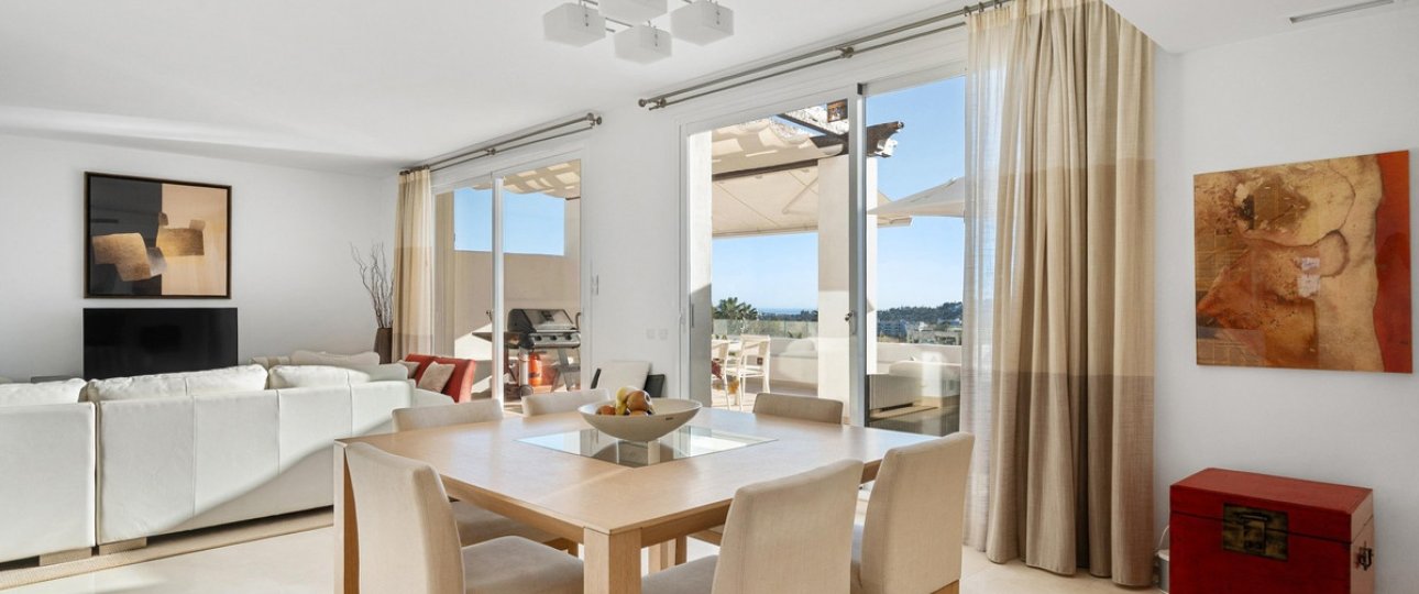Resale - apartment - Marbella - Nueva Andalucía