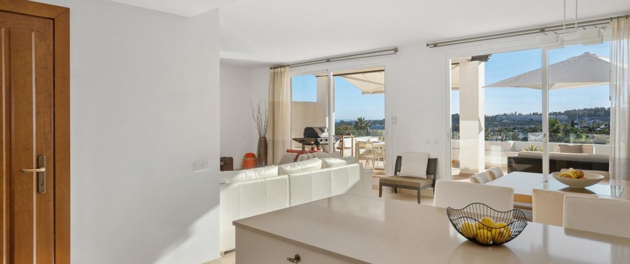Resale - apartment - Marbella - Nueva Andalucía