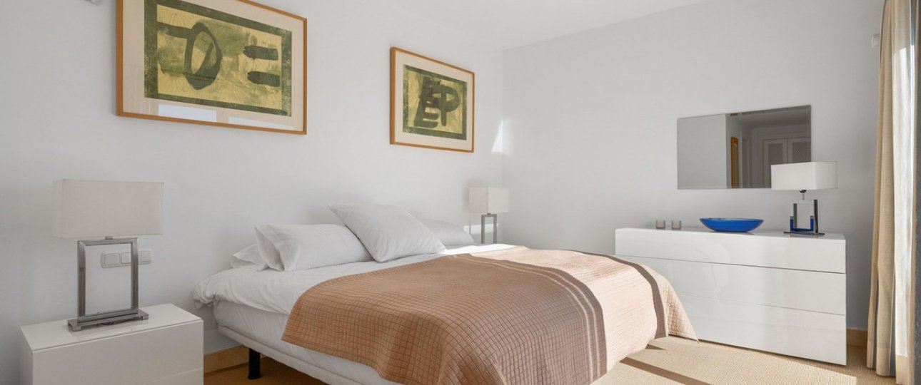 Resale - apartment - Marbella - Nueva Andalucía