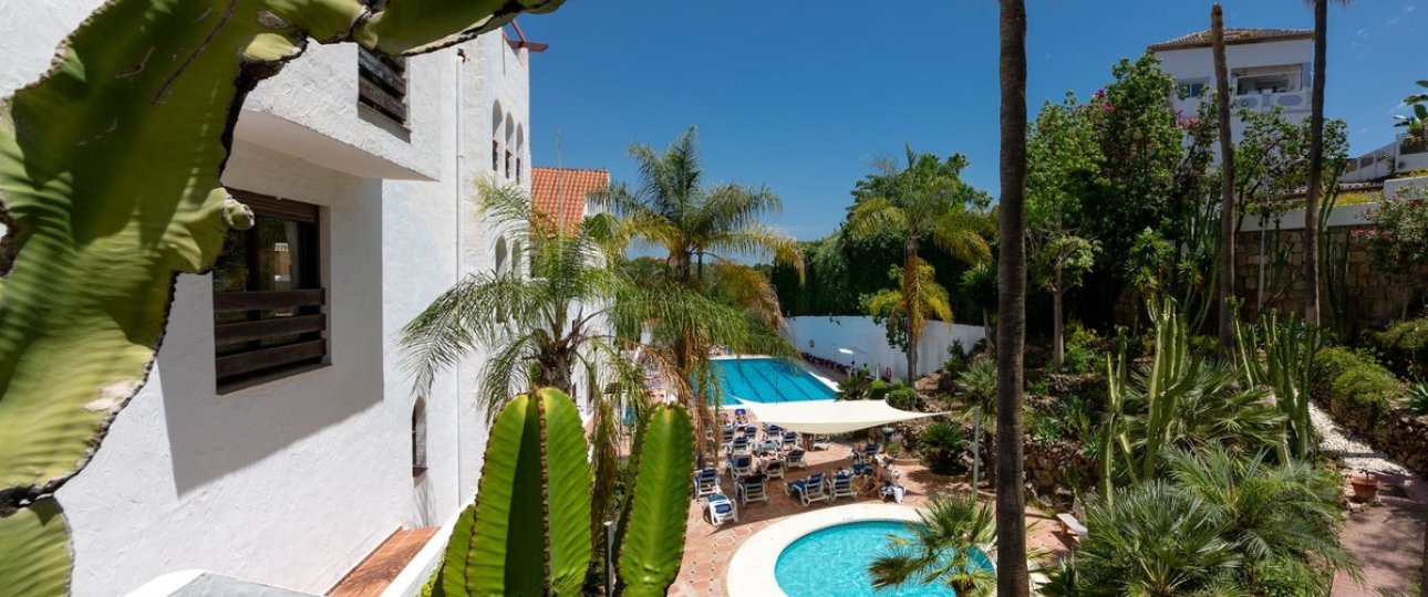 Resale - apartment - Marbella - Nueva Andalucía