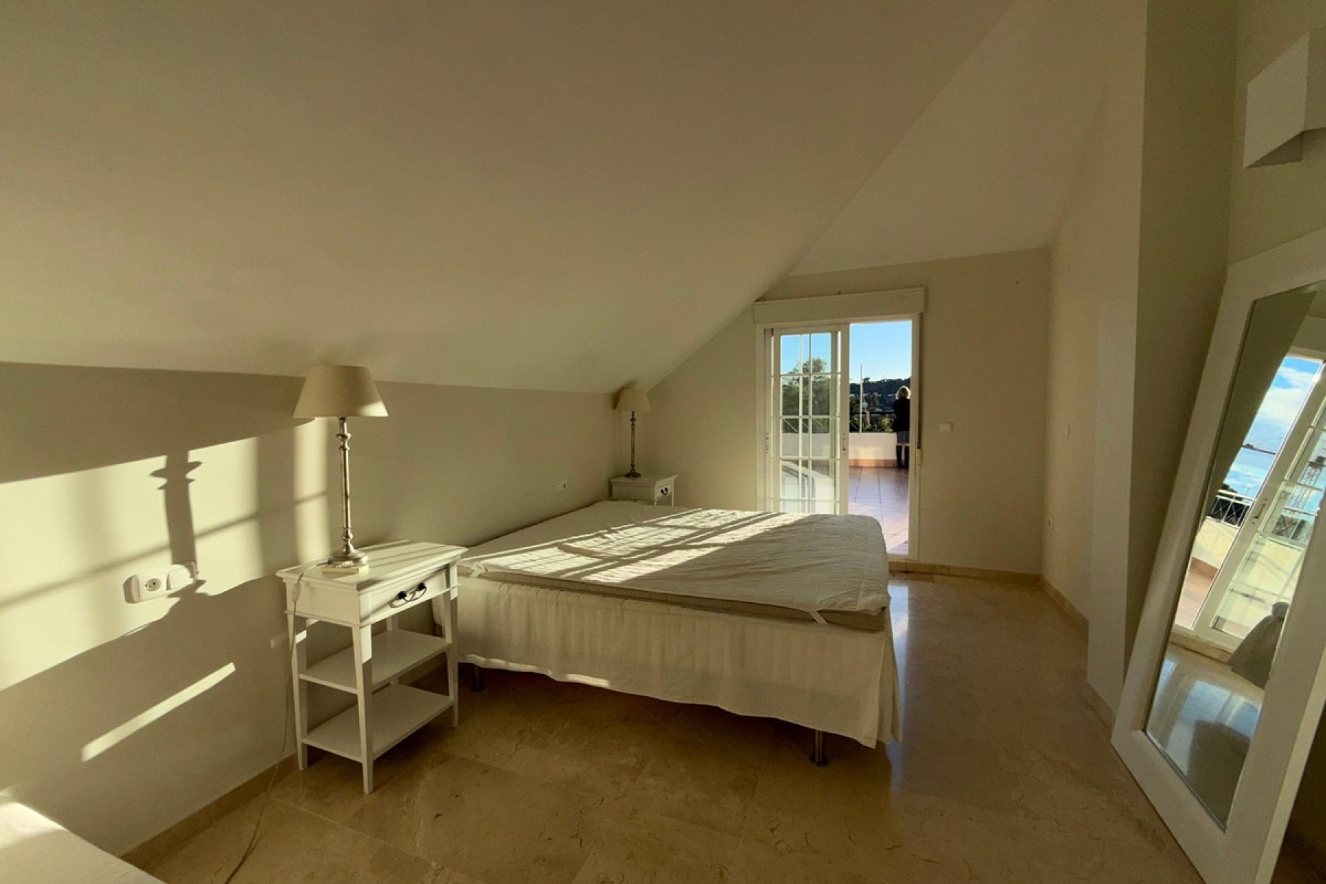 Resale - apartment - Marbella - Nueva Andalucía
