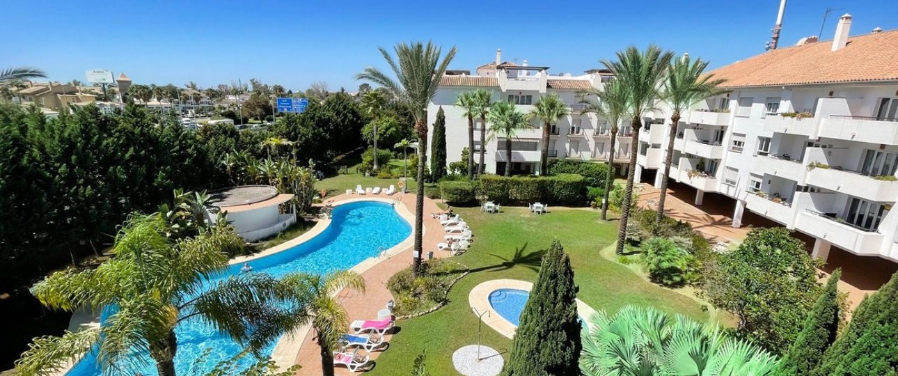 Resale - apartment - Marbella - Nueva Andalucía