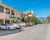 Resale - apartment - Marbella - Nueva Andalucía