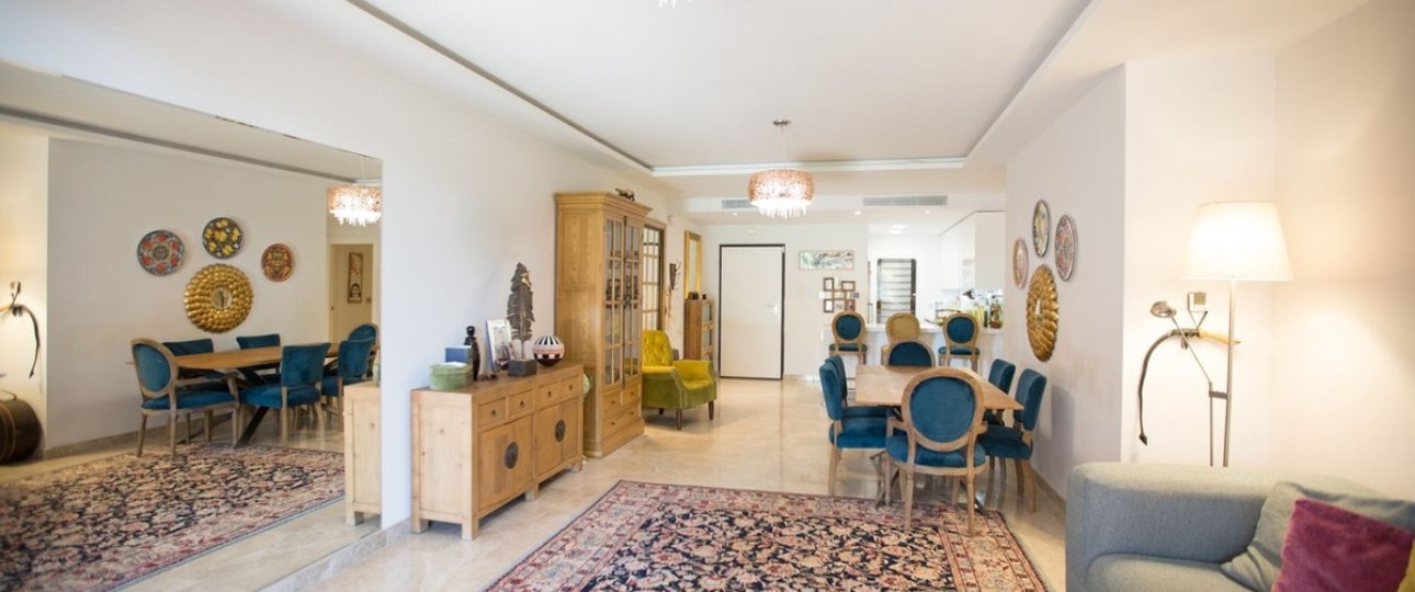 Resale - apartment - Marbella - Nueva Andalucía