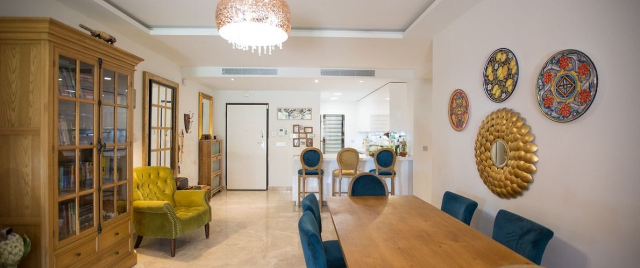 Resale - apartment - Marbella - Nueva Andalucía