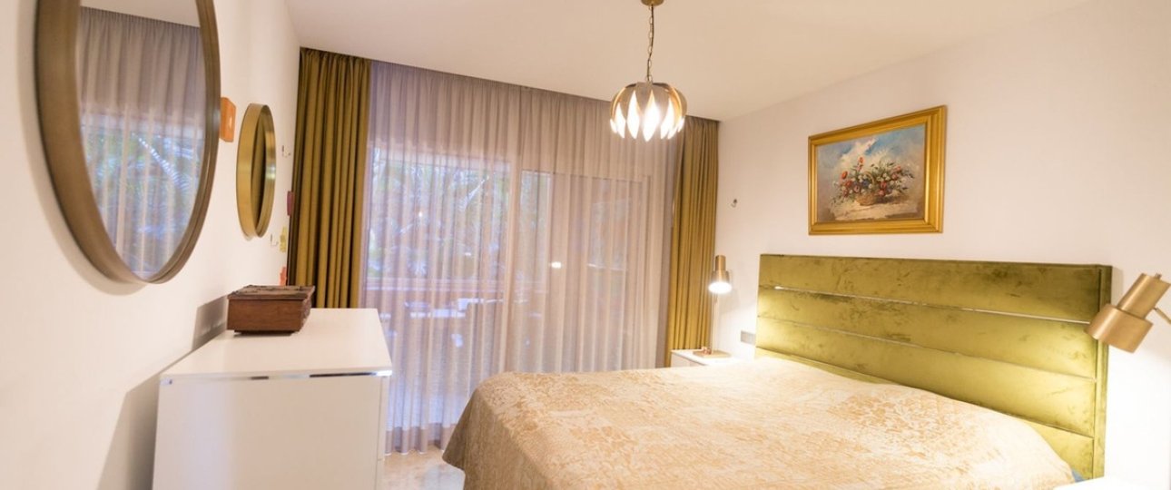 Resale - apartment - Marbella - Nueva Andalucía